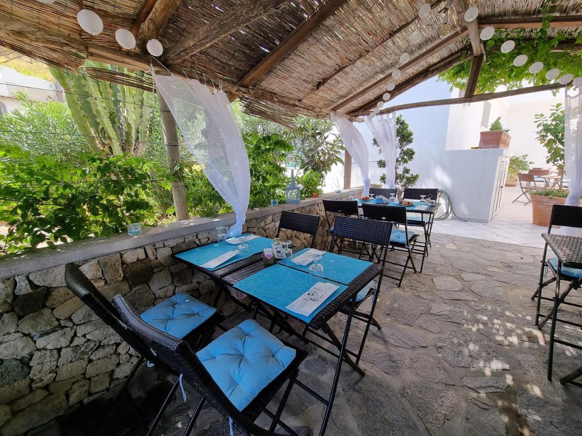 Villa Bina Sea Hotel Sant'Angelo  المظهر الخارجي الصورة