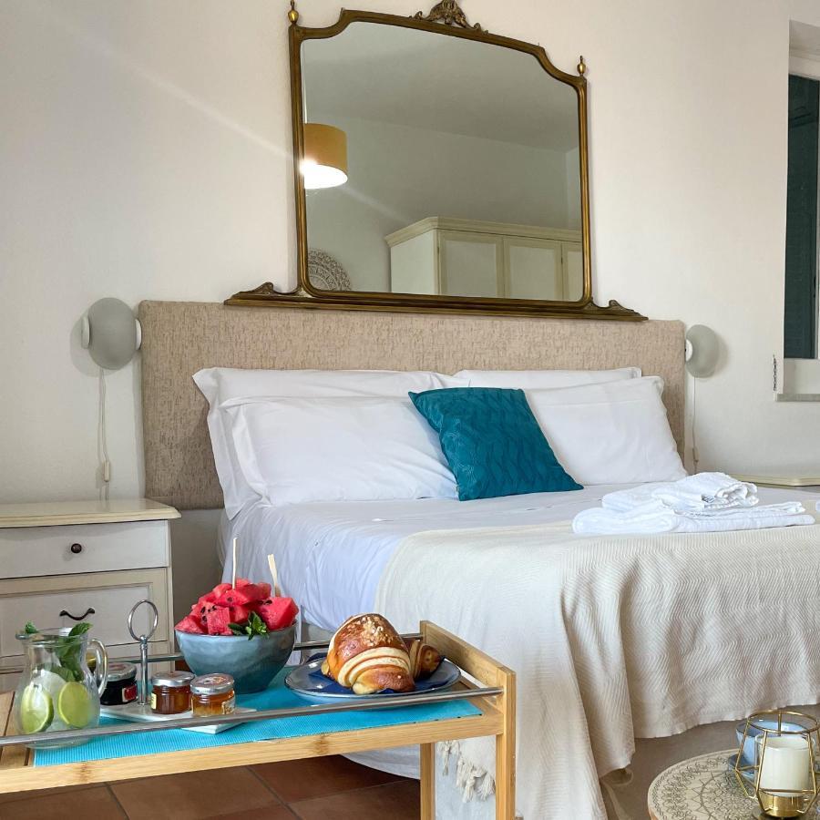 Villa Bina Sea Hotel Sant'Angelo  المظهر الخارجي الصورة